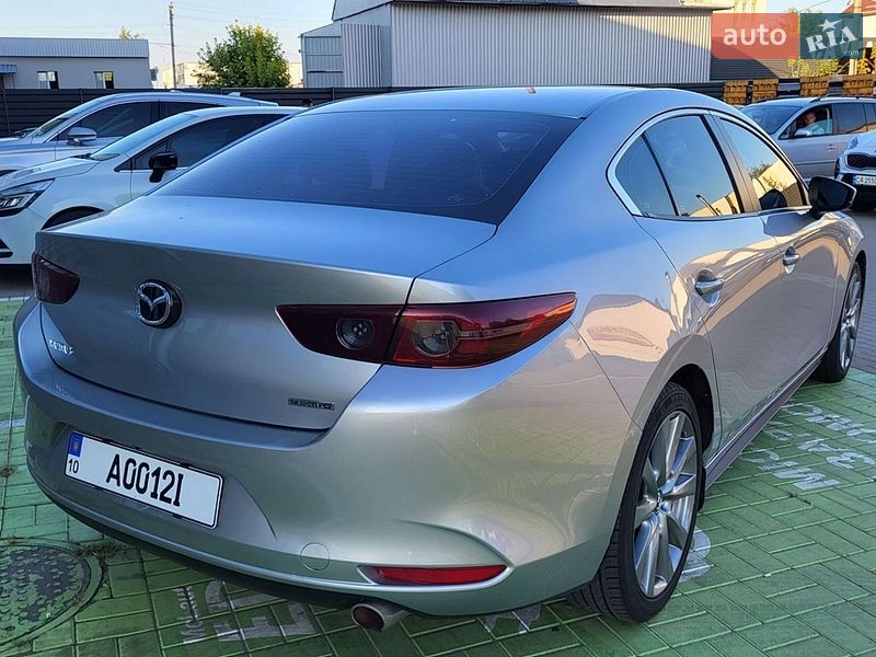 Седан Mazda 3 2020 в Черкассах
