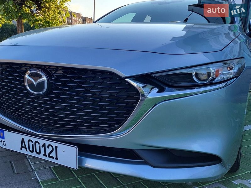 Седан Mazda 3 2020 в Черкассах