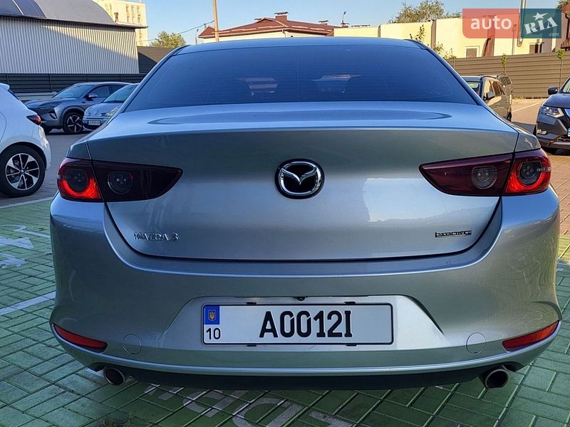 Седан Mazda 3 2020 в Черкассах