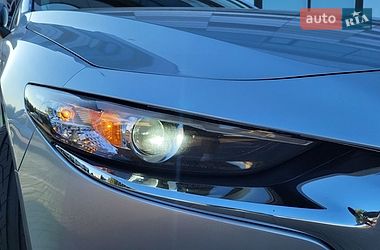 Седан Mazda 3 2020 в Черкассах
