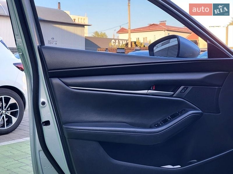 Седан Mazda 3 2020 в Черкассах