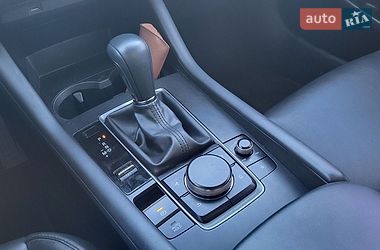 Седан Mazda 3 2020 в Черкасах