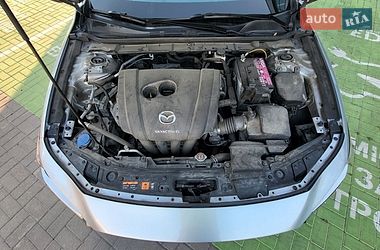 Седан Mazda 3 2020 в Черкассах
