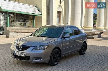 Седан Mazda 3 2004 в Запорожье