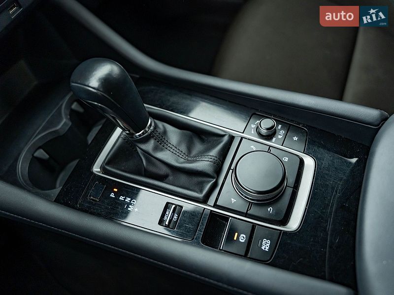 Седан Mazda 3 2019 в Києві