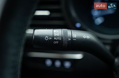 Седан Mazda 3 2019 в Києві