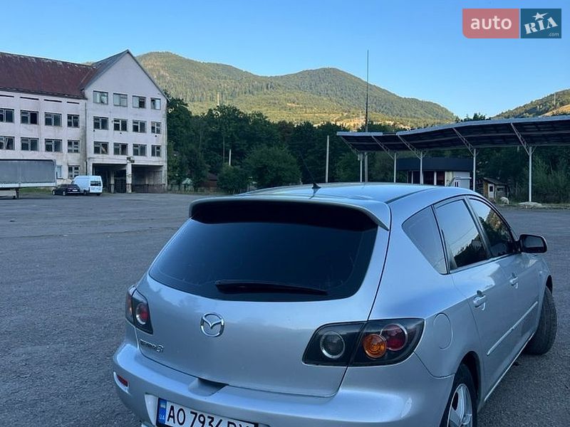 Хэтчбек Mazda 3 2004 в Межгорье фото 9 Хэтчбек Mazda 3 2004 в Межгорье