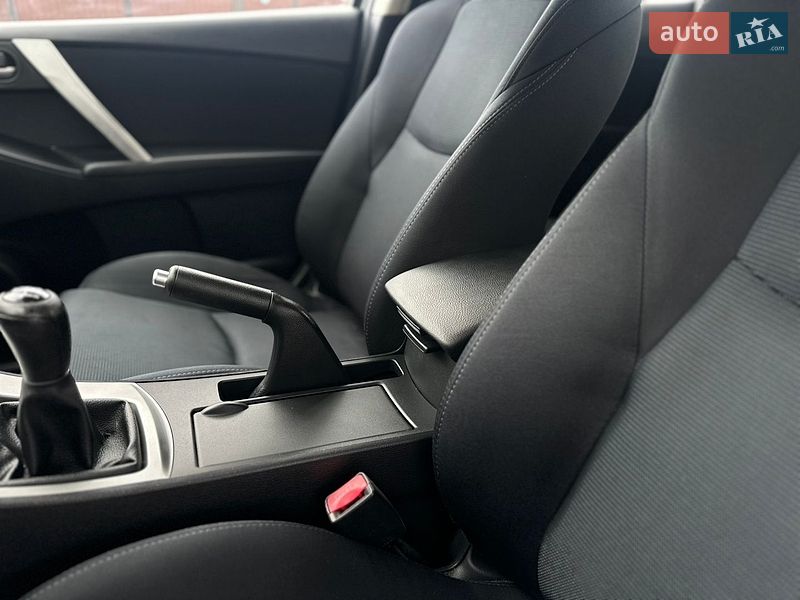 Хетчбек Mazda 3 2010 в Вінниці