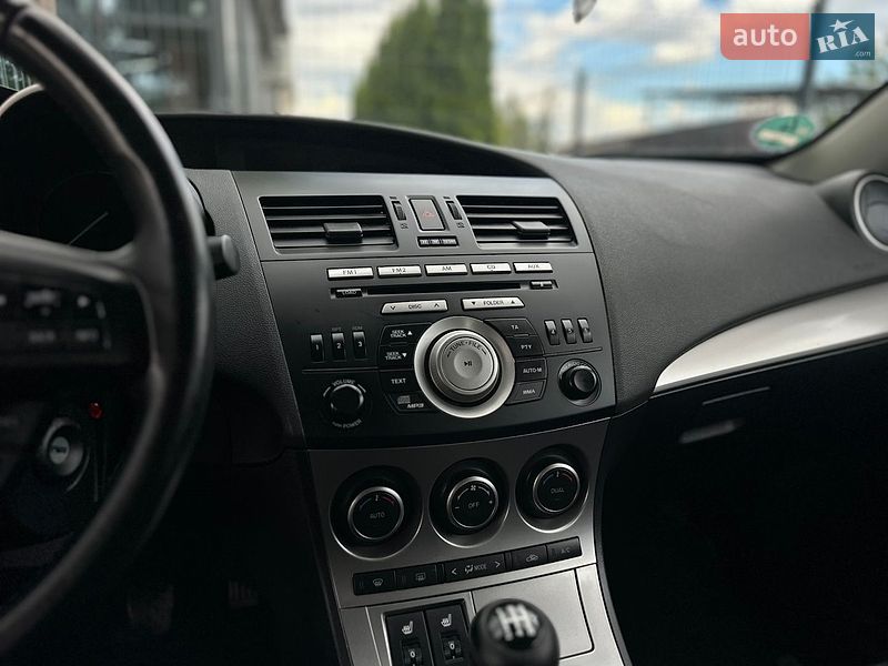 Хетчбек Mazda 3 2010 в Вінниці