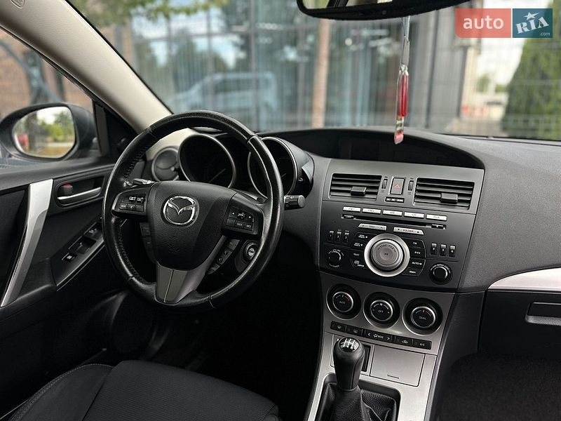 Хетчбек Mazda 3 2010 в Вінниці