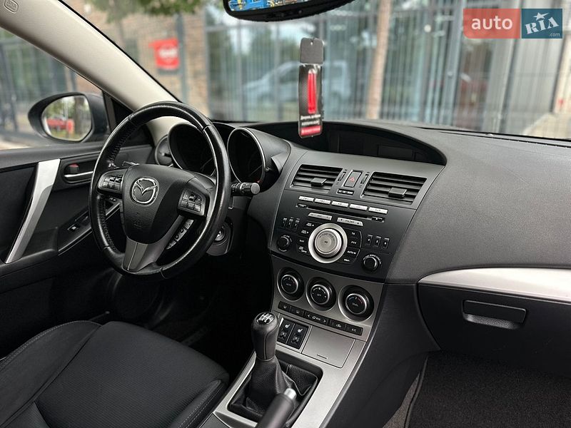 Хетчбек Mazda 3 2010 в Вінниці