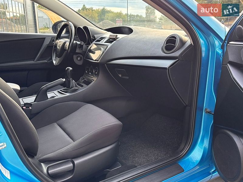 Хетчбек Mazda 3 2009 в Калуші