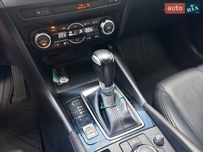 Хэтчбек Mazda 3 2018 в Черновцах