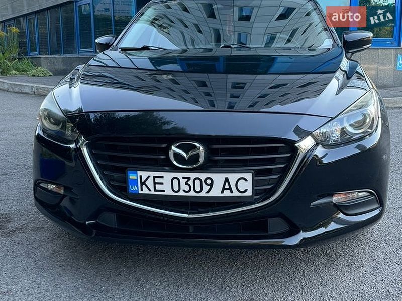 Хетчбек Mazda 3 2017 в Дніпрі