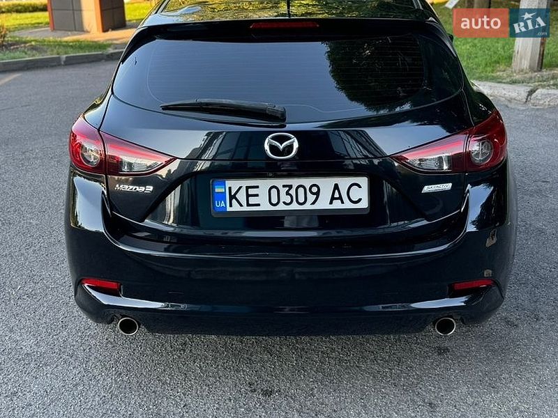 Хетчбек Mazda 3 2017 в Дніпрі