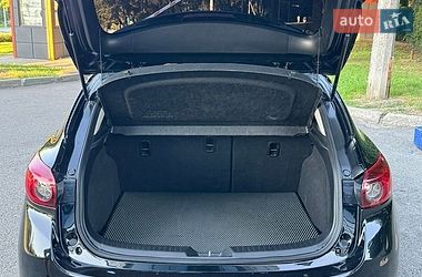 Хэтчбек Mazda 3 2017 в Днепре