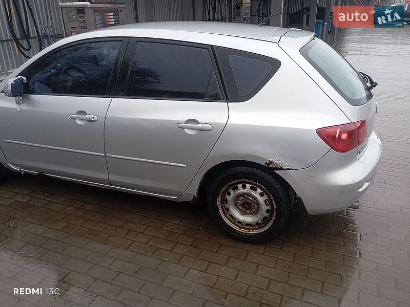 Хэтчбек Mazda 3 2004 в Александрие