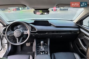 Седан Mazda 3 2021 в Днепре