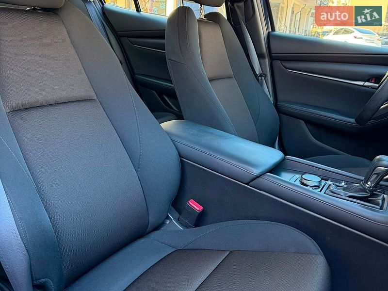 Седан Mazda 3 2021 в Киеве