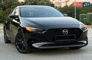 mazda 3 2025 в Днепр (Днепропетровск) от профессионального продавца Владимир