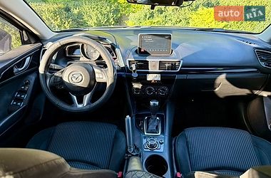 Седан Mazda 3 2016 в Одессе