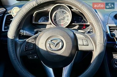Седан Mazda 3 2016 в Одессе
