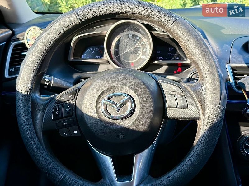 Седан Mazda 3 2016 в Одессе