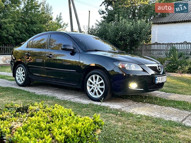 Седан Mazda 3 2008 в Києві