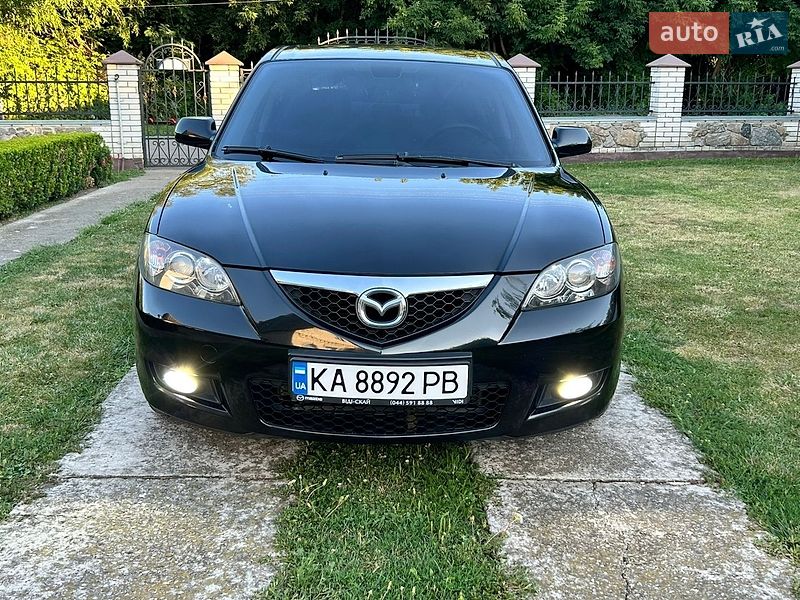 Седан Mazda 3 2008 в Києві