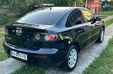 Седан Mazda 3 2008 в Києві