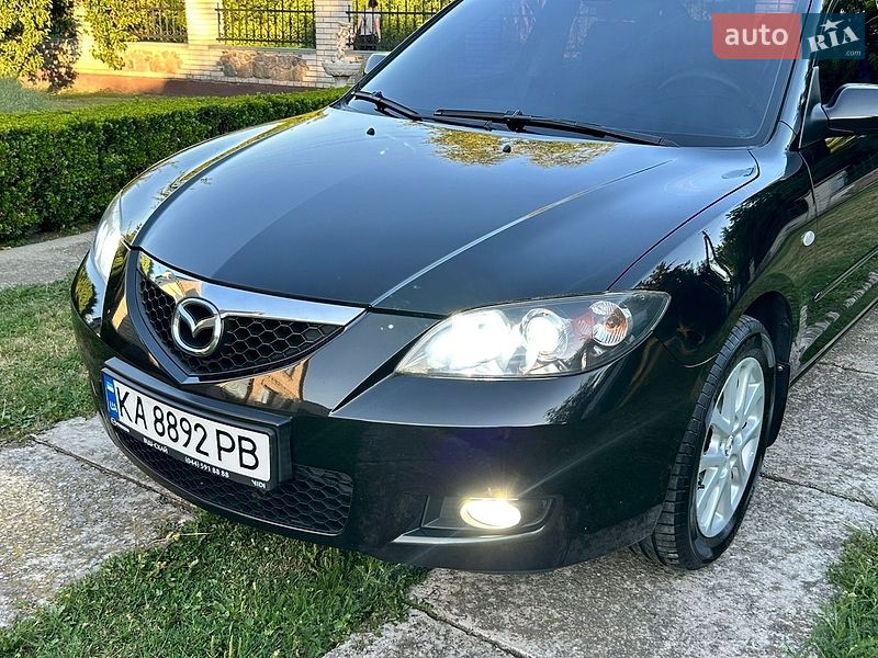 Седан Mazda 3 2008 в Києві