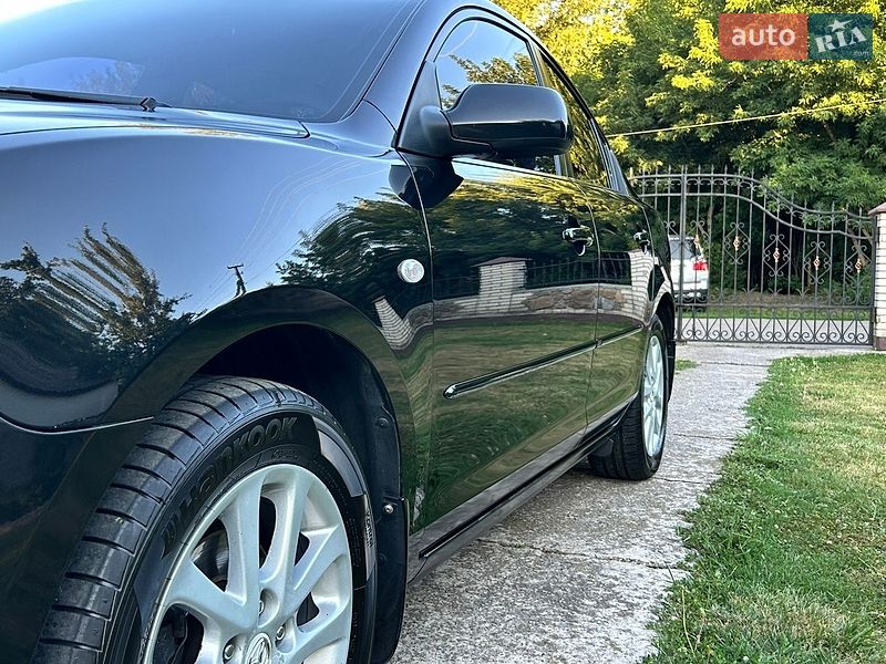 Седан Mazda 3 2008 в Києві