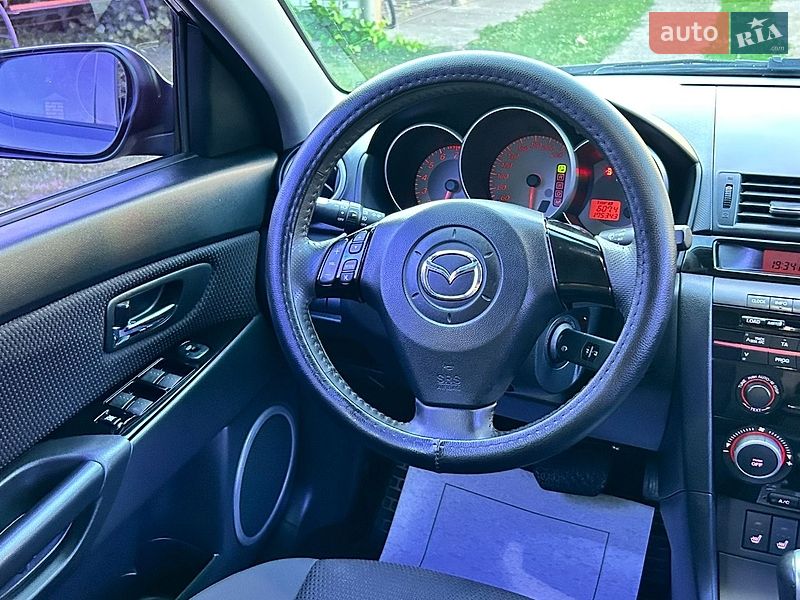 Седан Mazda 3 2008 в Києві