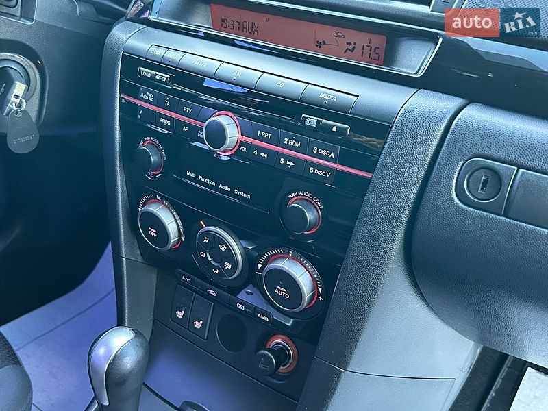 Седан Mazda 3 2008 в Києві