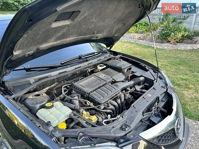 Седан Mazda 3 2008 в Києві