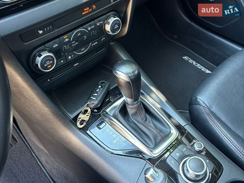 Седан Mazda 3 2013 в Харкові