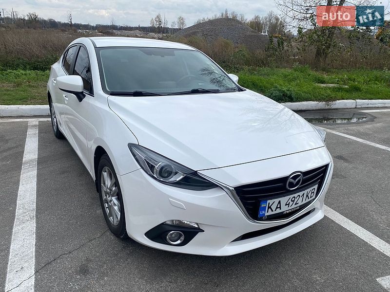 Седан Mazda 3 2014 в Ірпені
