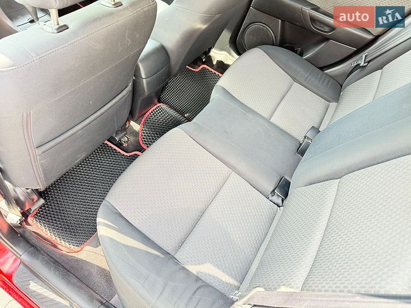 Седан Mazda 3 2005 в Хмельницком