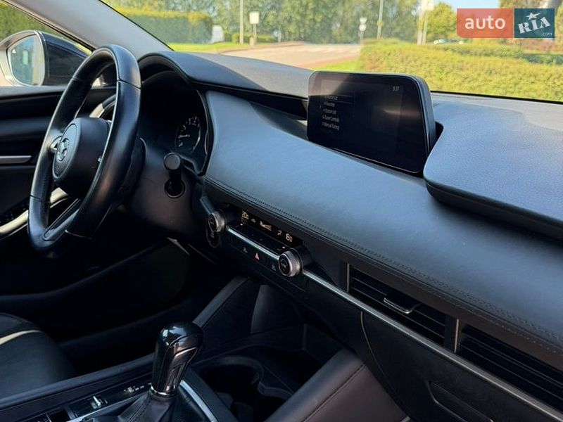 Седан Mazda 3 2021 в Киеве