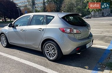 Хэтчбек Mazda 3 2010 в Днепре