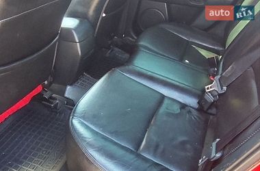 Хэтчбек Mazda 3 2005 в Покрове
