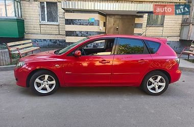 Хэтчбек Mazda 3 2005 в Покрове