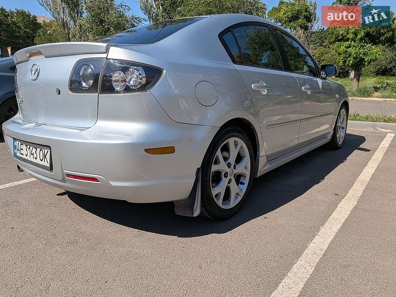 Седан Mazda 3 2007 в Кривому Розі