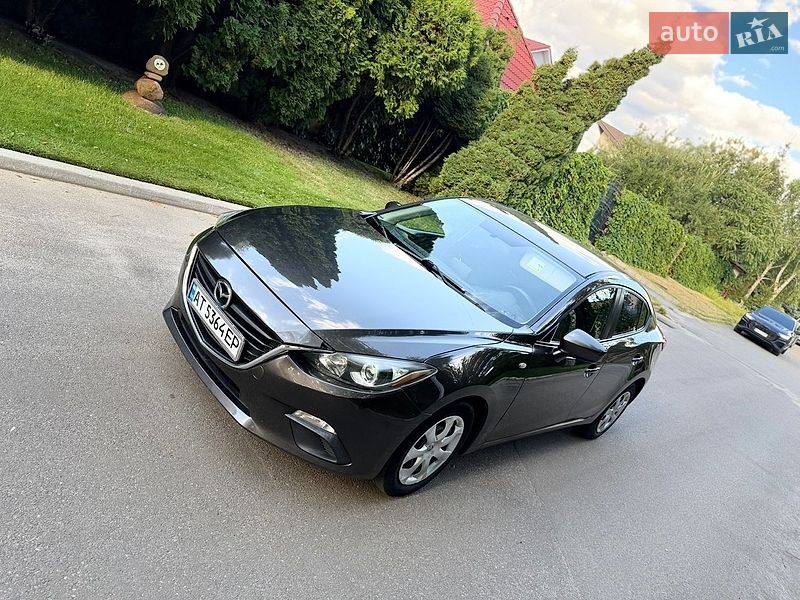 Седан Mazda 3 2015 в Києві