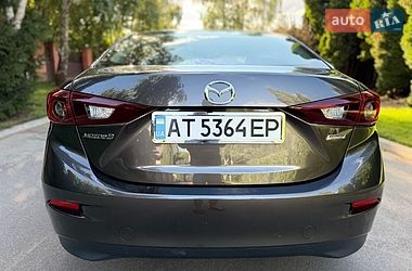 Седан Mazda 3 2015 в Києві
