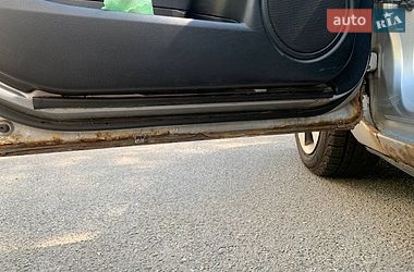 Хэтчбек Mazda 3 2004 в Киеве