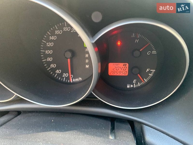 Хэтчбек Mazda 3 2004 в Киеве