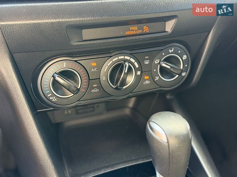 Седан Mazda 3 2016 в Києві
