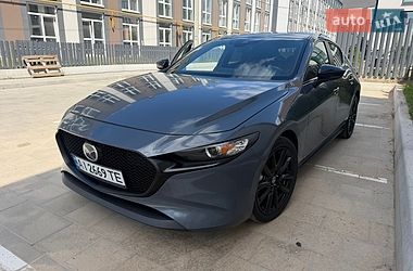 Хэтчбек Mazda 3 2022 в Киеве