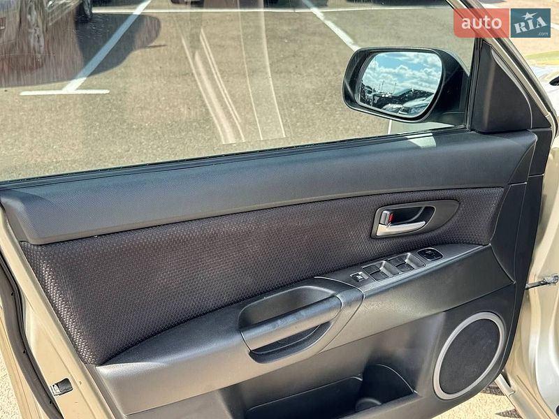 Седан Mazda 3 2007 в Києві